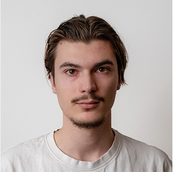 Head shot Matteo Scotto